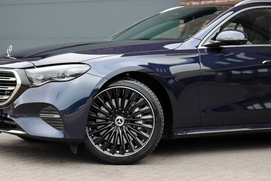 Mercedes-Benz E-Klasse Estate 300 e Exclusive Line Premium | Hyperscreen | Luchtvering | Massage | Stoelventilatie | Burmester | Nappa Leder | Panoramadak | HUD | 3D-Display | Digital Light | Augmented Reality |