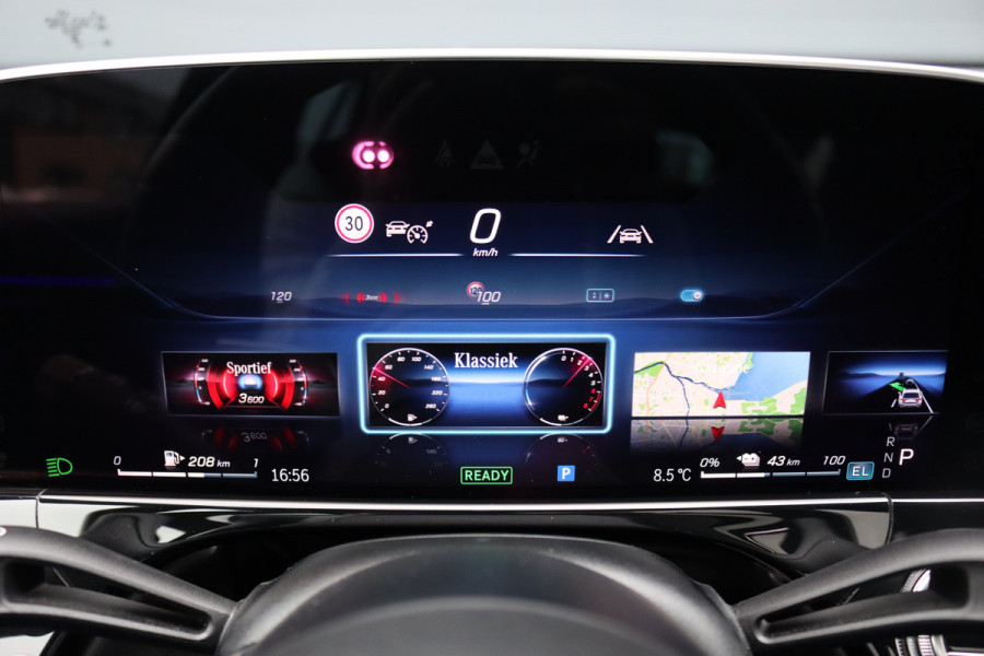 Mercedes-Benz E-Klasse Estate 300 e Exclusive Line Premium | Hyperscreen | Luchtvering | Massage | Stoelventilatie | Burmester | Nappa Leder | Panoramadak | HUD | 3D-Display | Digital Light | Augmented Reality |