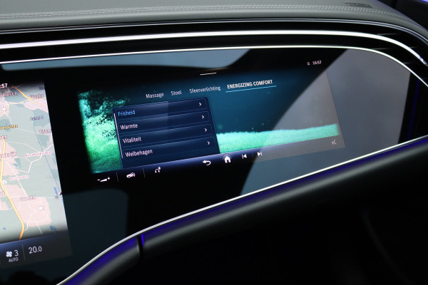 Mercedes-Benz E-Klasse Estate 300 e Exclusive Line Premium | Hyperscreen | Luchtvering | Massage | Stoelventilatie | Burmester | Nappa Leder | Panoramadak | HUD | 3D-Display | Digital Light | Augmented Reality |