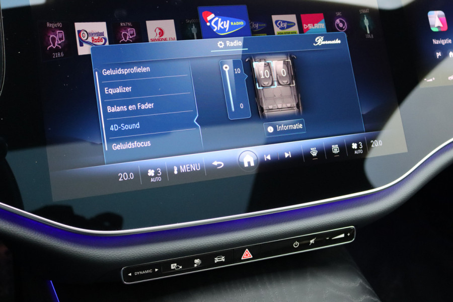 Mercedes-Benz E-Klasse Estate 300 e Exclusive Line Premium | Hyperscreen | Luchtvering | Massage | Stoelventilatie | Burmester | Nappa Leder | Panoramadak | HUD | 3D-Display | Digital Light | Augmented Reality |