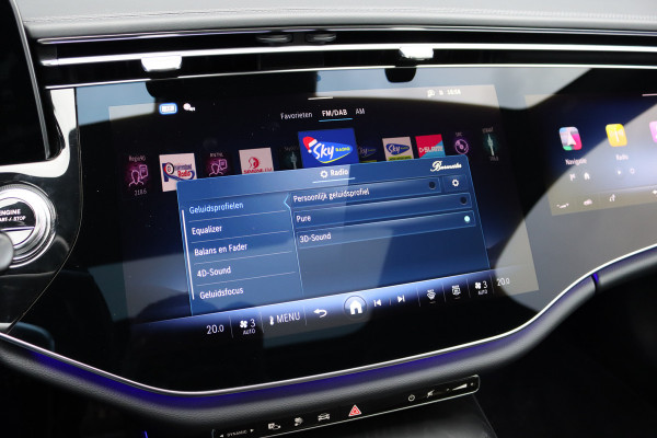 Mercedes-Benz E-Klasse Estate 300 e Exclusive Line Premium | Hyperscreen | Luchtvering | Massage | Stoelventilatie | Burmester | Nappa Leder | Panoramadak | HUD | 3D-Display | Digital Light | Augmented Reality |