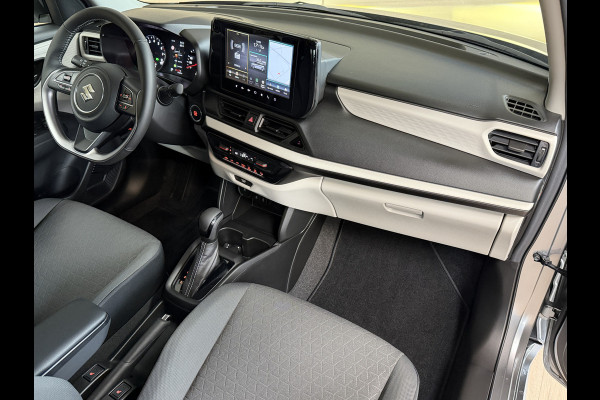 Suzuki Swift 1.2 Style Smart Hybrid | Navi | Camera | 16" | ACC | Dodehoek | Led | Carplay |