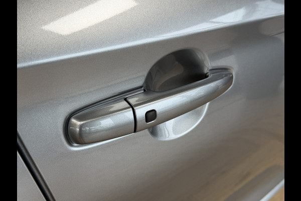 Suzuki Swift 1.2 Style Smart Hybrid | Navi | Camera | 16" | ACC | Dodehoek | Led | Carplay |