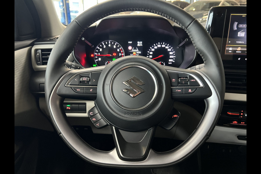 Suzuki Swift 1.2 Style Smart Hybrid | Navi | Camera | 16" | ACC | Dodehoek | Led | Carplay |