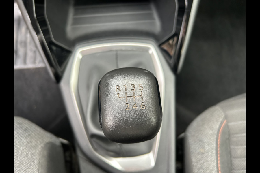Peugeot 208 1.2 100pk Act. Pack Navi, CarPlay, PDC, LM-velgen