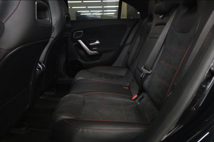 Mercedes-Benz CLA-Klasse 250 4MATIC NAP/PANO/HUD/CARPLAY/BURM/MEMORY/VOL