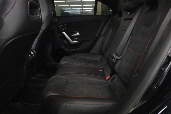 Mercedes-Benz CLA-Klasse 250 4MATIC NAP/PANO/HUD/CARPLAY/BURM/MEMORY/VOL