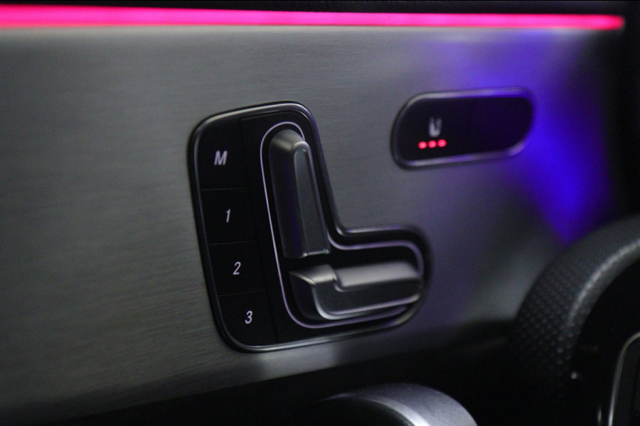 Mercedes-Benz CLA-Klasse 250 4MATIC NAP/PANO/HUD/CARPLAY/BURM/MEMORY/VOL