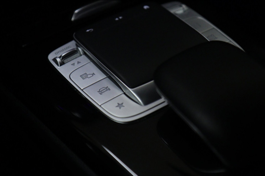 Mercedes-Benz CLA-Klasse 250 4MATIC NAP/PANO/HUD/CARPLAY/BURM/MEMORY/VOL