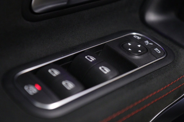 Mercedes-Benz CLA-Klasse 250 4MATIC NAP/PANO/HUD/CARPLAY/BURM/MEMORY/VOL