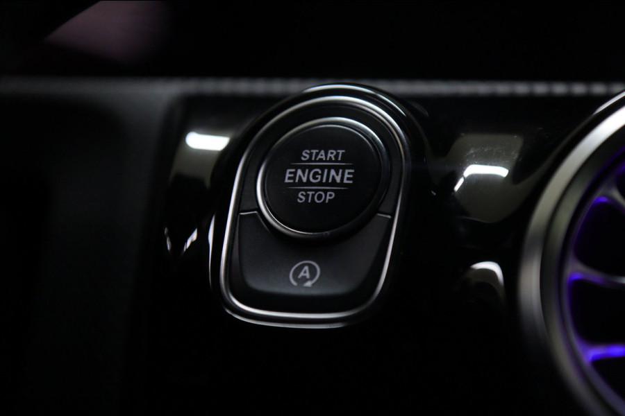 Mercedes-Benz CLA-Klasse 250 4MATIC NAP/PANO/HUD/CARPLAY/BURM/MEMORY/VOL