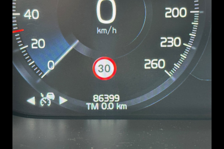 Volvo V90 2.0 T8 AWD Inscription LEER NAVI LED STOELKOELING 86000KM!!!