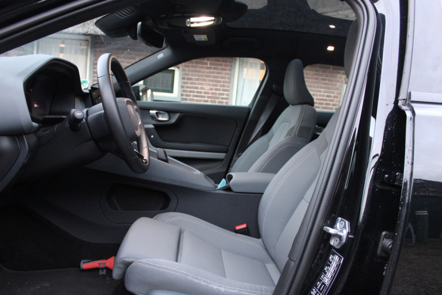 Polestar 2 Long Range AWD Dual Motor SOh 91.6% Edition 78kWh PANO AUTO PILOT NAVI 300Kw 95000KM!!!