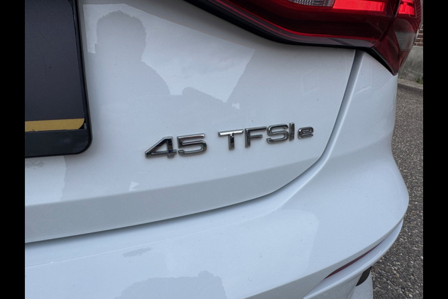 Audi A3 Sportback 45 TFSI e S edition PHEV SOh 93% S-LINE NAVI LED ECC 78000KM!!!