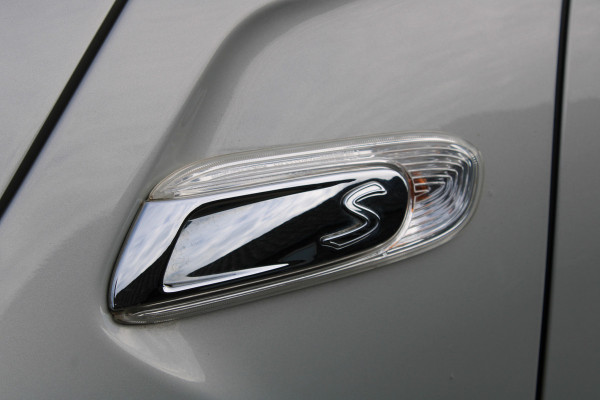 MINI Cabrio 2.0 Cooper S 192Pk JCW AUTOMAAT XENON UNION JACK NAVI ECC 96000KM!!!