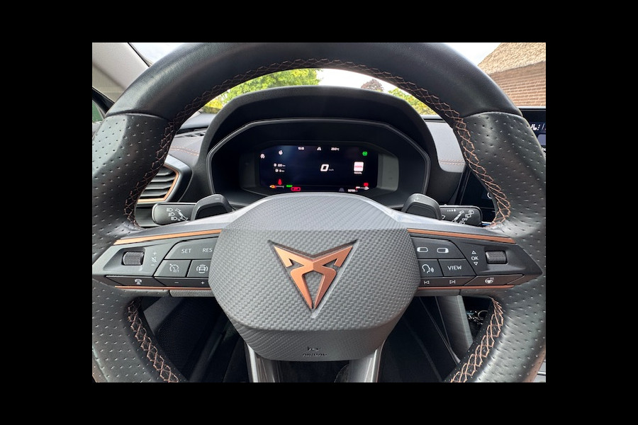 CUPRA Formentor 1.4 TSI e-Hybrid **VERKOCHT!!**