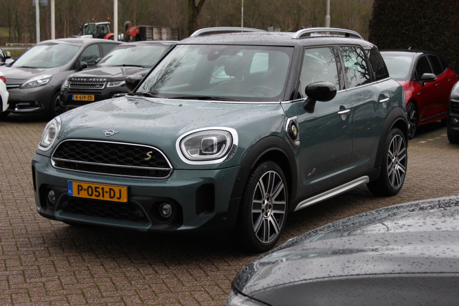 MINI Countryman 1.5 Cooper S E ALL4 MINI Yours / Camera / Head-up / Leder / Navigatie / 18'' / Stoelverwarming / DAB / ACC / Alarm Klasse 3