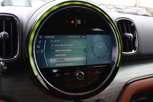 MINI Countryman 1.5 Cooper S E ALL4 MINI Yours / Camera / Head-up / Leder / Navigatie / 18'' / Stoelverwarming / DAB / ACC / Alarm Klasse 3