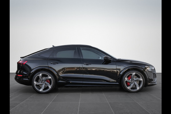 Audi Q8 e-tron Sportback 504pk Quattro SQ8 Pano S-stoelen HuD B&O 22'' ACC