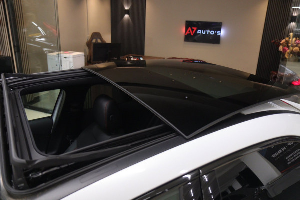 Mercedes-Benz A-Klasse 200 AMG NAP /Pano/Carplay/Sfeerver/Blindspot/VOL