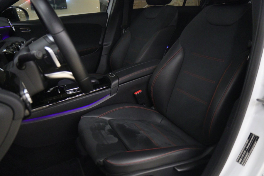 Mercedes-Benz A-Klasse 200 AMG NAP /Pano/Carplay/Sfeerver/Blindspot/VOL