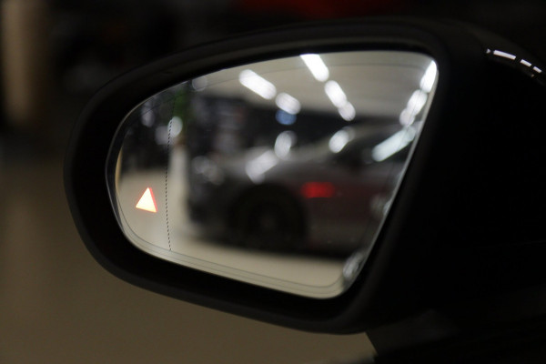 Mercedes-Benz A-Klasse 200 AMG NAP /Pano/Carplay/Sfeerver/Blindspot/VOL