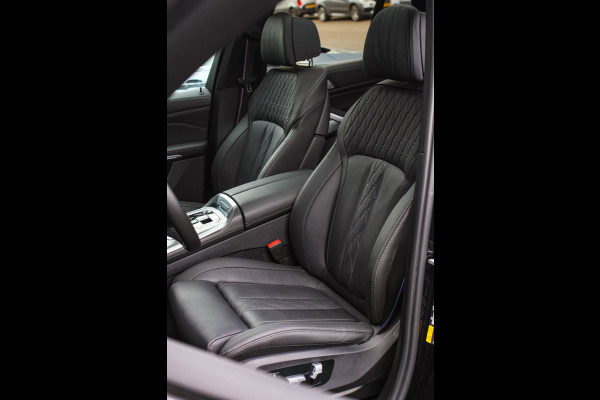 BMW X5 XDrive45e M-Sport *Pano*B&W*4-Wiel besturing*Comforttoegang*