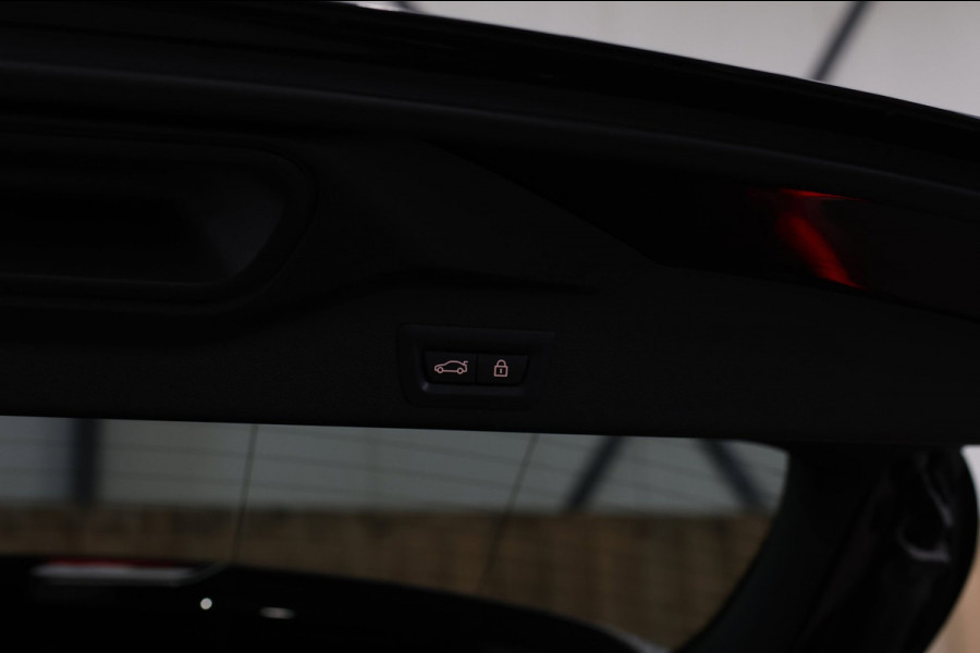 BMW X5 XDrive45e M-Sport *Pano*B&W*4-Wiel besturing*Comforttoegang*