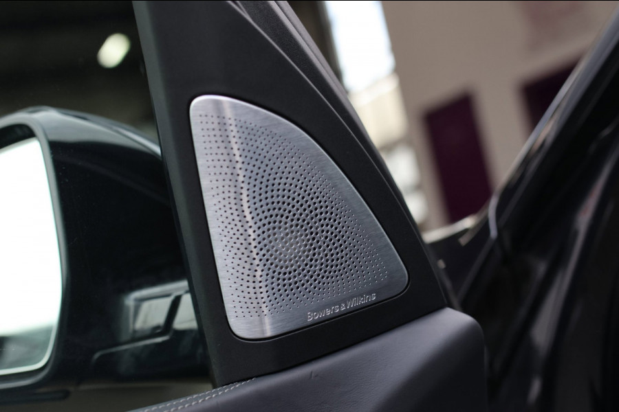 BMW X5 XDrive45e M-Sport *Pano*B&W*4-Wiel besturing*Comforttoegang*