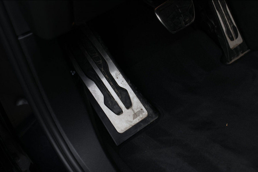 BMW X5 XDrive45e M-Sport *Pano*B&W*4-Wiel besturing*Comforttoegang*