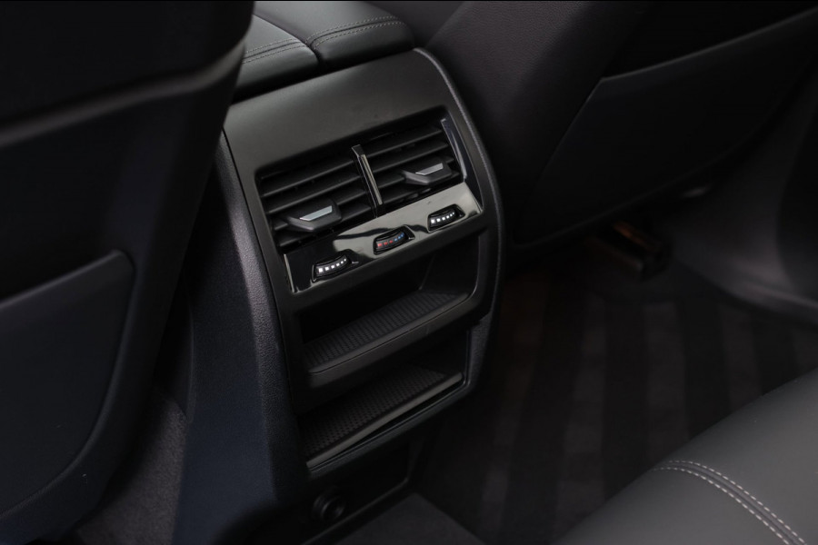 BMW X5 XDrive45e M-Sport *Pano*B&W*4-Wiel besturing*Comforttoegang*
