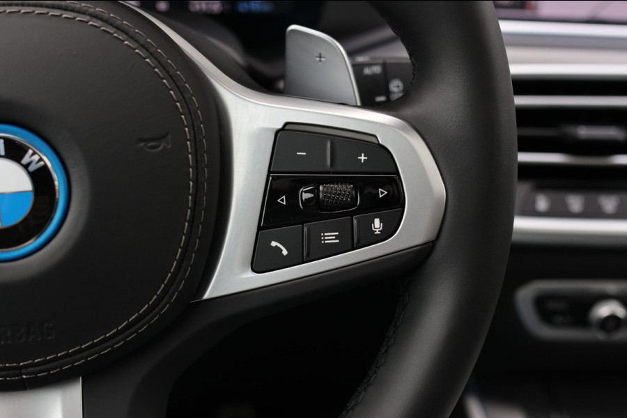 BMW X5 XDrive45e M-Sport *Pano*B&W*4-Wiel besturing*Comforttoegang*