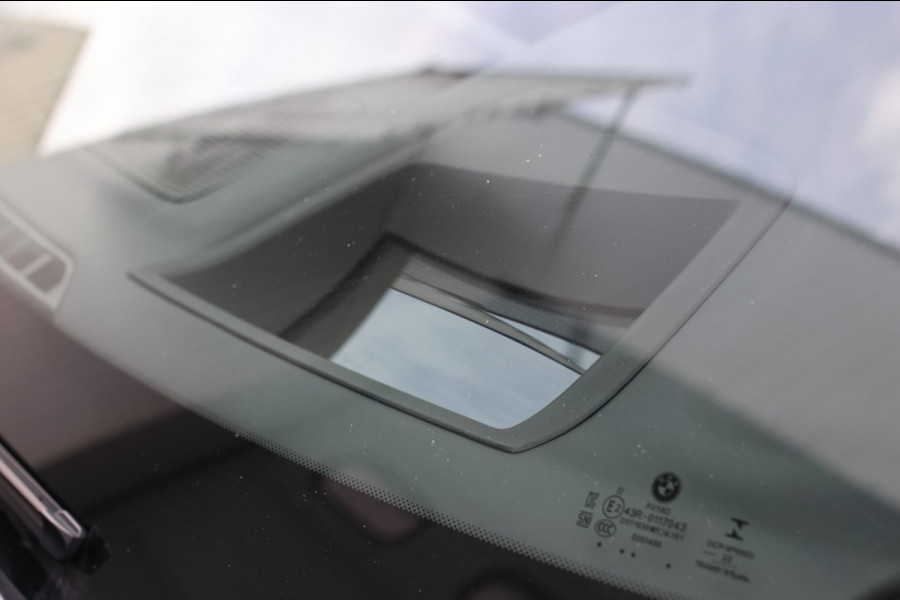 BMW X5 XDrive45e M-Sport *Pano*B&W*4-Wiel besturing*Comforttoegang*