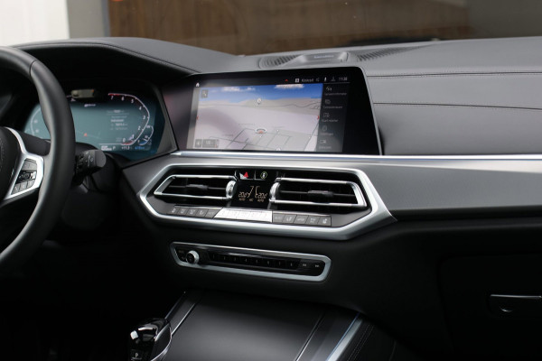 BMW X5 XDrive45e M-Sport *Pano*B&W*4-Wiel besturing*Comforttoegang*