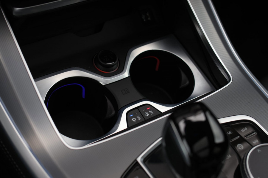 BMW X5 XDrive45e M-Sport *Pano*B&W*4-Wiel besturing*Comforttoegang*