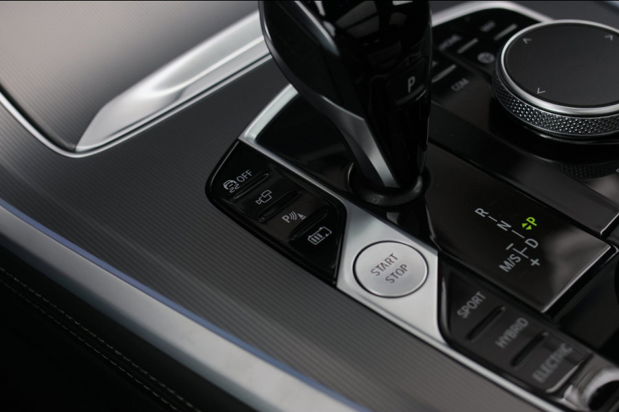 BMW X5 XDrive45e M-Sport *Pano*B&W*4-Wiel besturing*Comforttoegang*