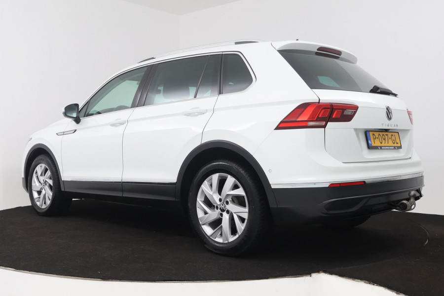 Volkswagen Tiguan 1.5 TSI Life Business (TREKHAAK, STOEL/STUUR VERWARMING, CRUISE ADAPTIEF, CAMERA, DIGITALE COCKPIT)