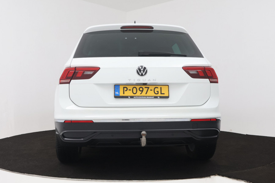 Volkswagen Tiguan 1.5 TSI Life Business (TREKHAAK, STOEL/STUUR VERWARMING, CRUISE ADAPTIEF, CAMERA, DIGITALE COCKPIT)