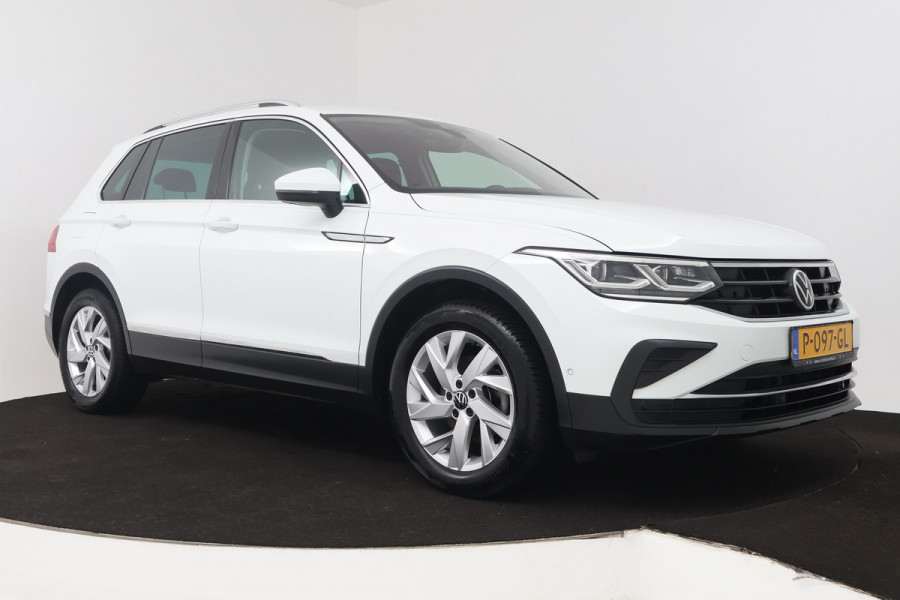 Volkswagen Tiguan 1.5 TSI Life Business (TREKHAAK, STOEL/STUUR VERWARMING, CRUISE ADAPTIEF, CAMERA, DIGITALE COCKPIT)