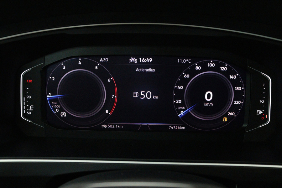 Volkswagen Tiguan 1.5 TSI Life Business (TREKHAAK, STOEL/STUUR VERWARMING, CRUISE ADAPTIEF, CAMERA, DIGITALE COCKPIT)