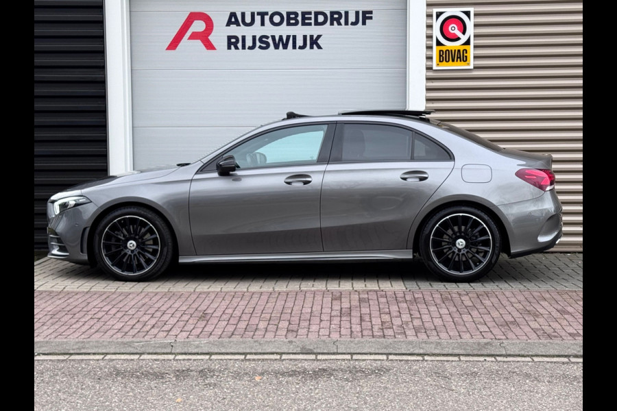Mercedes-Benz A-Klasse 250 AMG Line Pano/Sfeer/Camera