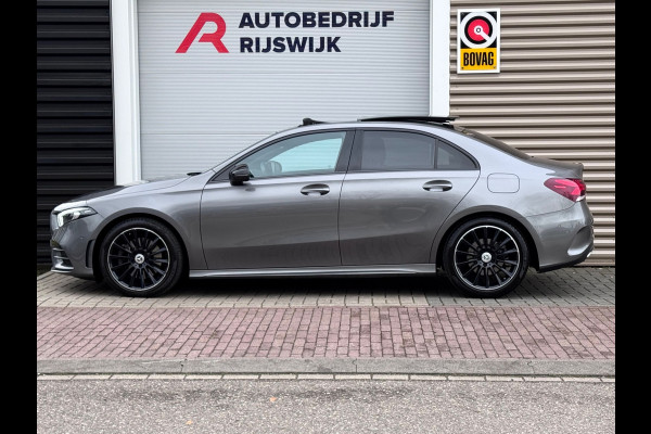 Mercedes-Benz A-Klasse 250 AMG Line Pano/Sfeer/Camera