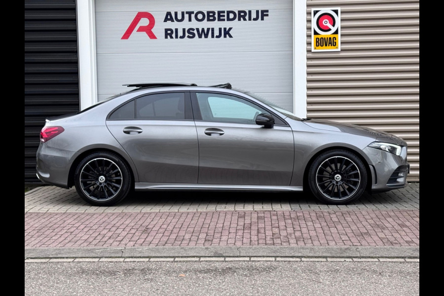 Mercedes-Benz A-Klasse 250 AMG Line Pano/Sfeer/Camera