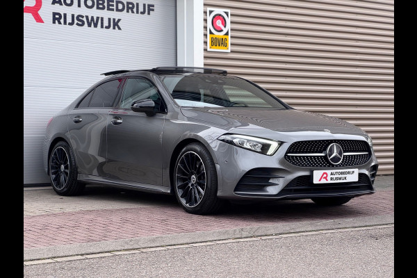 Mercedes-Benz A-Klasse 250 AMG Line Pano/Sfeer/Camera