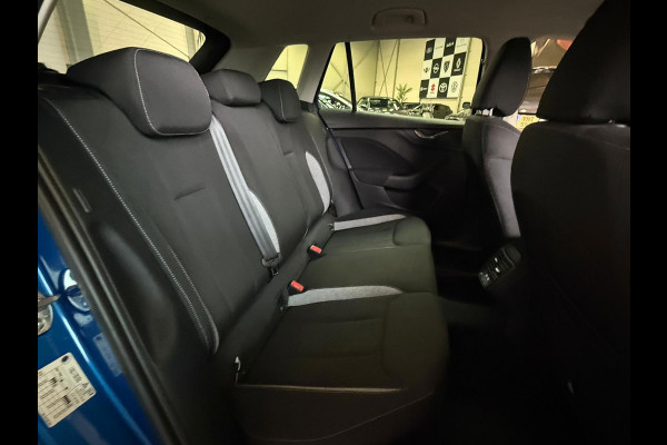 Škoda Kamiq 1.0 TSI Black Dots 115PK Camera, Stoel/Stuurverwarming, 1 jaar garantie