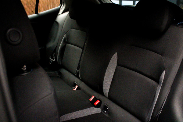 Škoda Fabia 1.0 Navi Airco Stoelverwarming PDC Cruise C. Carplay  BTW auto