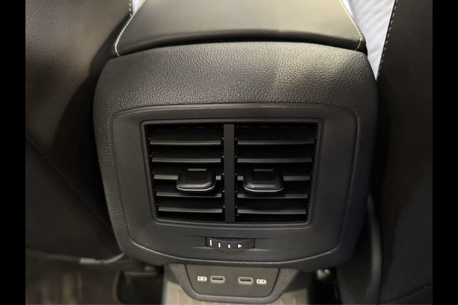 Volkswagen T-Roc Cabrio 1.5 TSI R-Line ** LED, NAVI+, ACC, TREKH, SPIEGEL- & WINTER-PACK, 17-inch LMV ** 1e EIG - VW-AG - UNFALLFREI ** ** INFORMEER OOK NAAR ONZE AANTREKKELIJKE FINANCIAL-LEASE TARIEVEN **