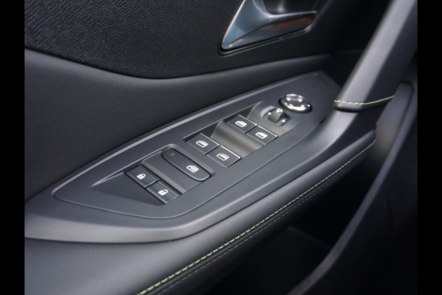 Peugeot 308 1.6 Plug-in Hybrid 180 GT Focal audio | Mooie uitvoering!