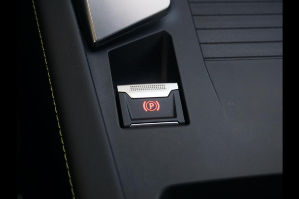 Peugeot 308 1.6 Plug-in Hybrid 180 GT Focal audio | Mooie uitvoering!