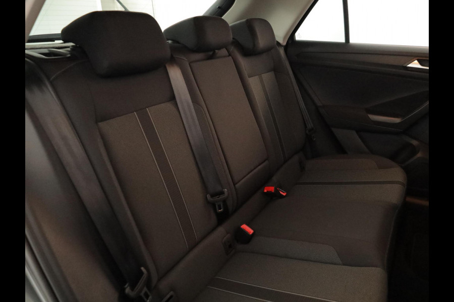 Volkswagen T-Roc 1.0 TSI Life 110pk 6bak| digital display| camera| LMvelgen|